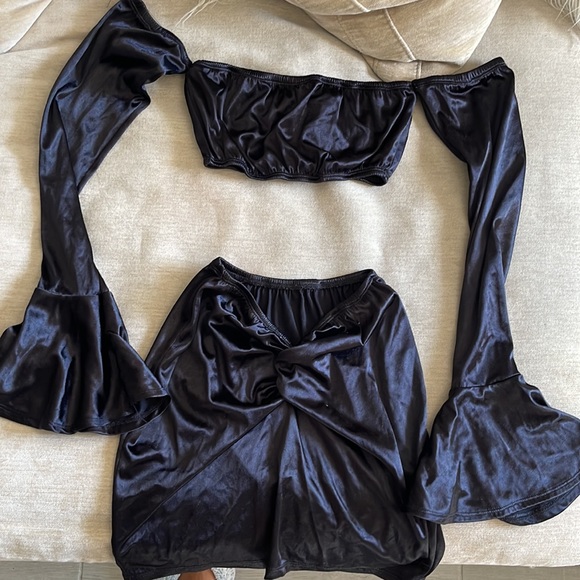 Two Piece Set - Picture 3 of 5